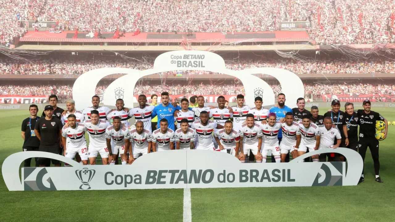 Sesi Franca derrota São Paulo e conquista o bicampeonato do NBB