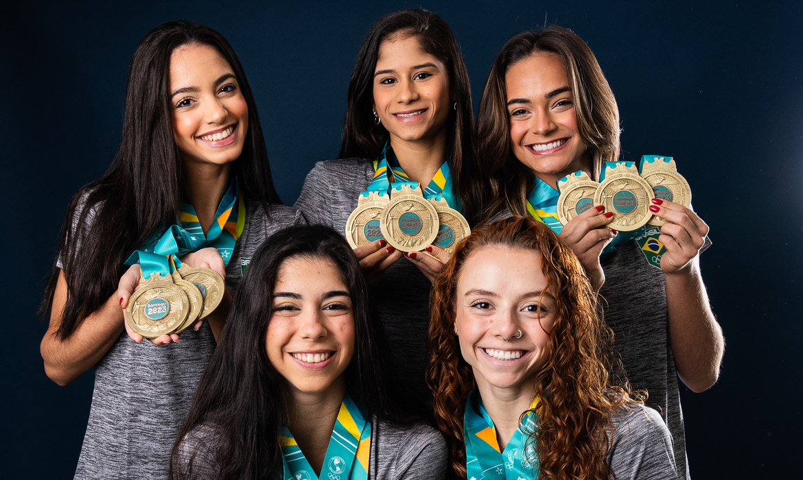 TÊNIS DE MESA NO PAN – Duplas do Brasil garantem três medalhas no primeiro  dia dos Jogos em Santiago - Confederação Brasileira de Tênis de Mesa