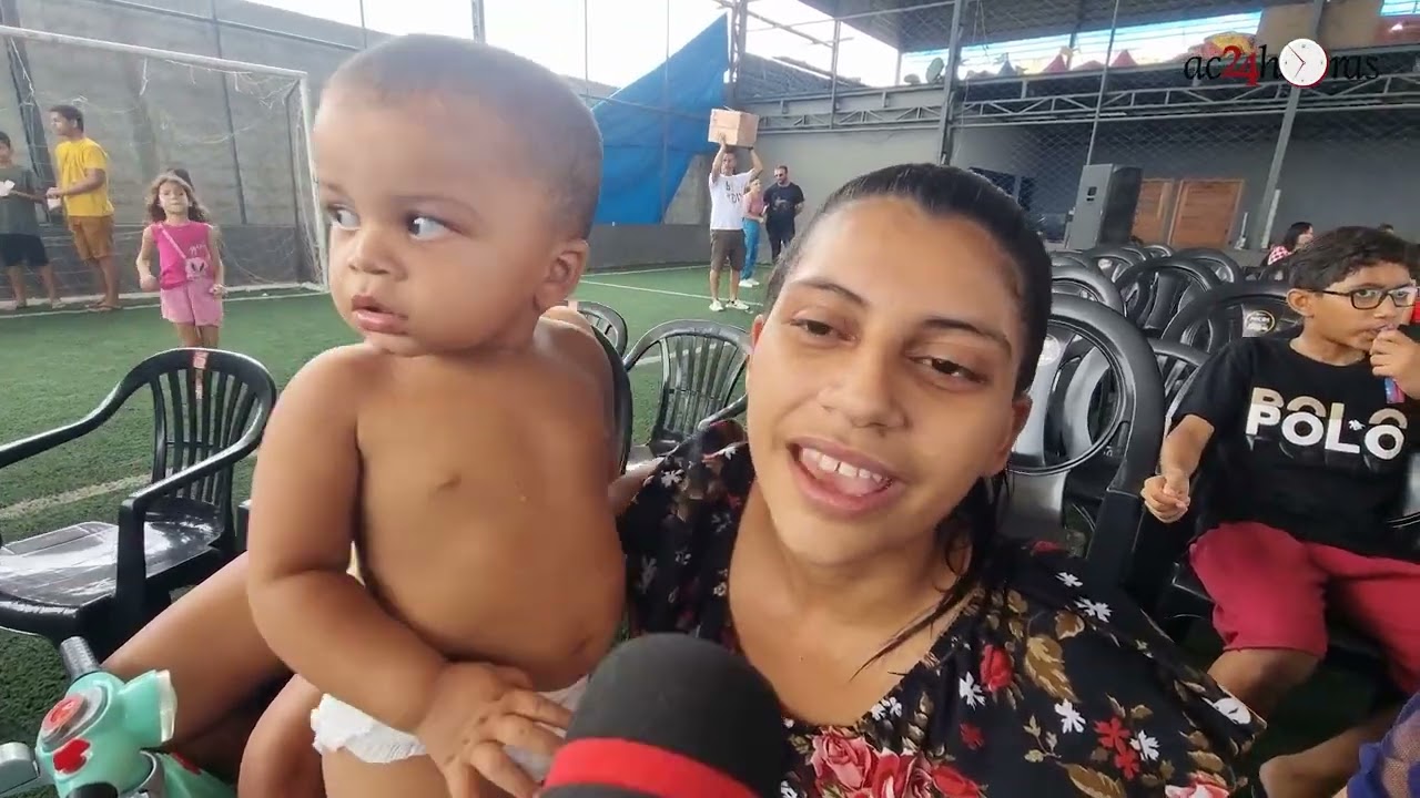 Crianças carentes recebem carinho e presentes em diversas ações sociais em Rio Branco